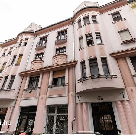 Marton'S Dessewffy Apartments Budapest Exterior photo