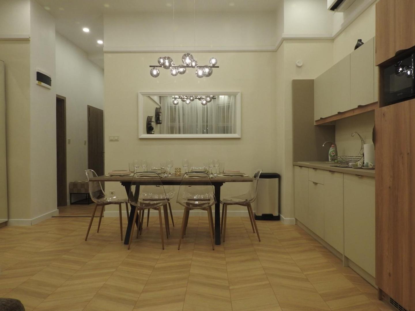 Marton'S Dessewffy Apartments Budapest Exterior photo